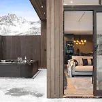 Lofoten Seafront Lodge, Lyngvaer 펜션 *