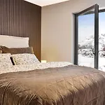 Lofoten Seafront Lodge, Lyngvaer *