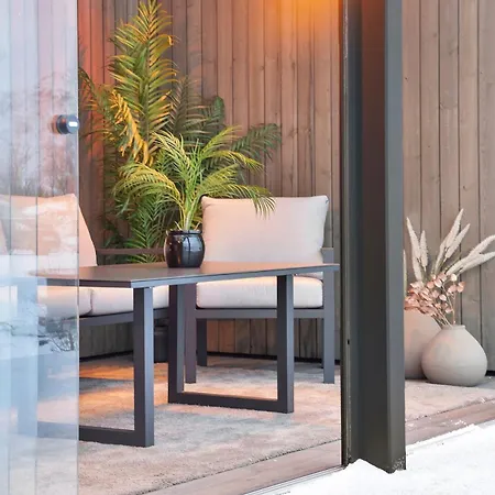 Feriehus Lofoten Seafront Lodge, Lyngvær *