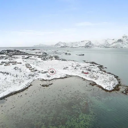Lofoten Cabin, Glass Winter Garden, Sea-View Jacuzzi Lyngvaeret