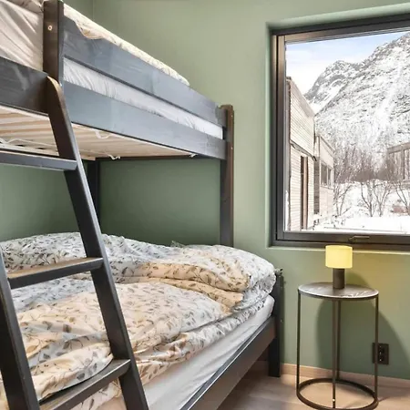 Сasa de vacaciones Lofoten Cabin, Glass Winter Garden, Sea-view Jacuzzi *