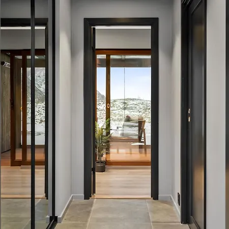 Lofoten Seafront Lodge, Lyngvaer